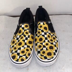 Big kids Vans size 5